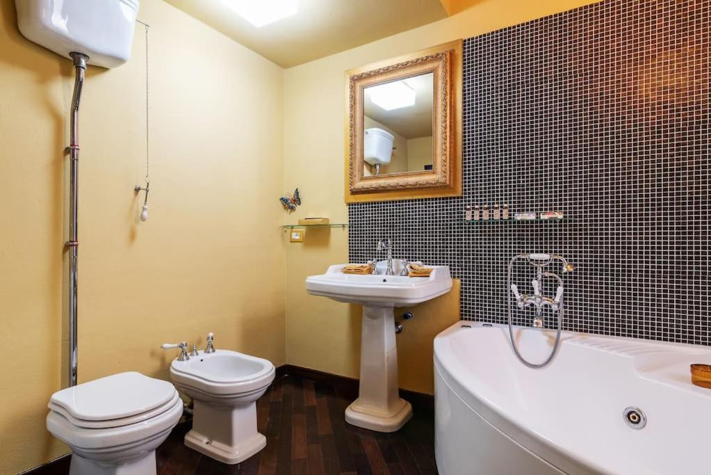 Апартаменти Maggio Flexyrent A.C. - Wifi Мілан Екстер'єр фото